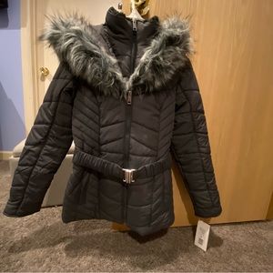 BNWT Women’s winter coat, Maralyn & Me. Super cute! Xtra Small, grey.